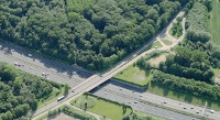 Viaduct over de A27 bij Amelisweerd (Google Earth)